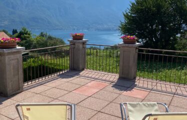 La terrazza – lake view apartment with terrace